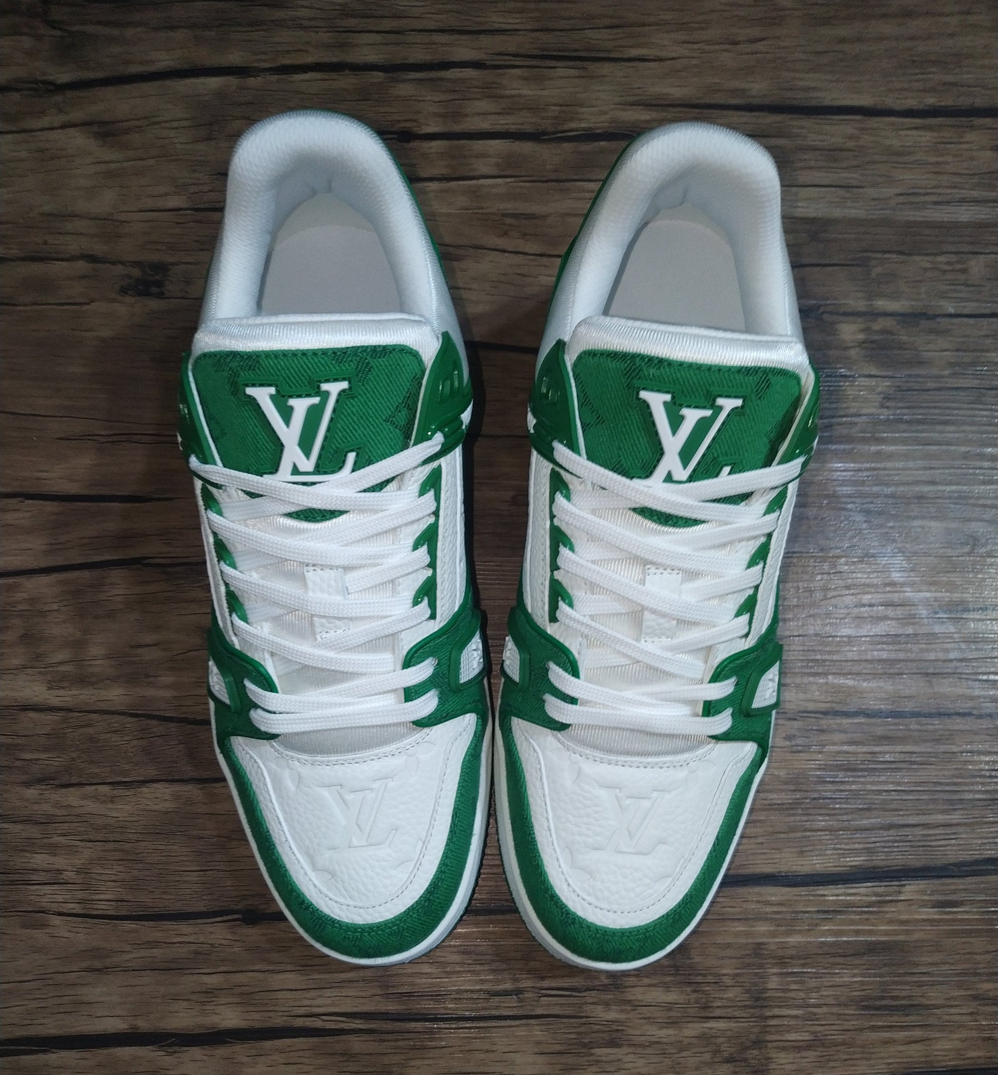 Louis Vuitton LV Trainer 'White Green'