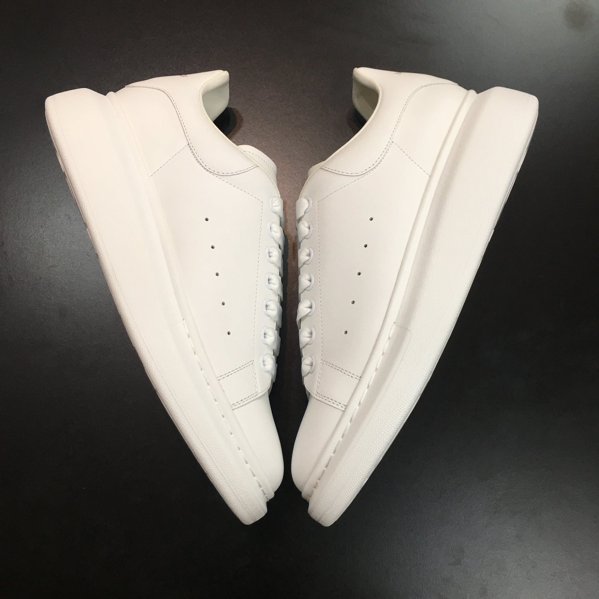 Alexander McQueen Oversized 'White'