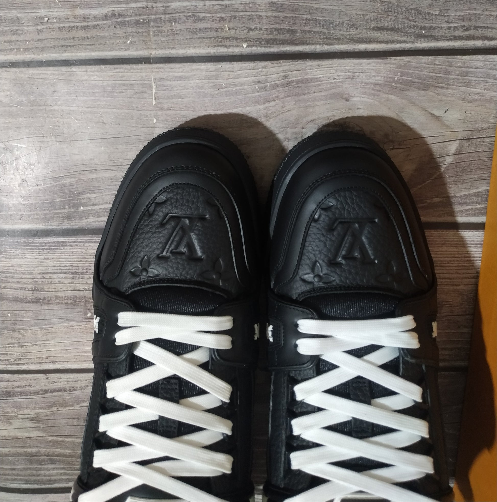 Louis Vuitton LV Trainer 'Black'