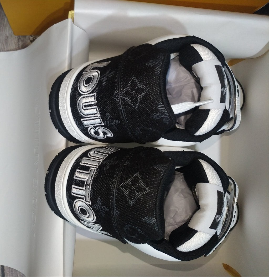Louis Vuitton LV Trainer Switch 'Black'